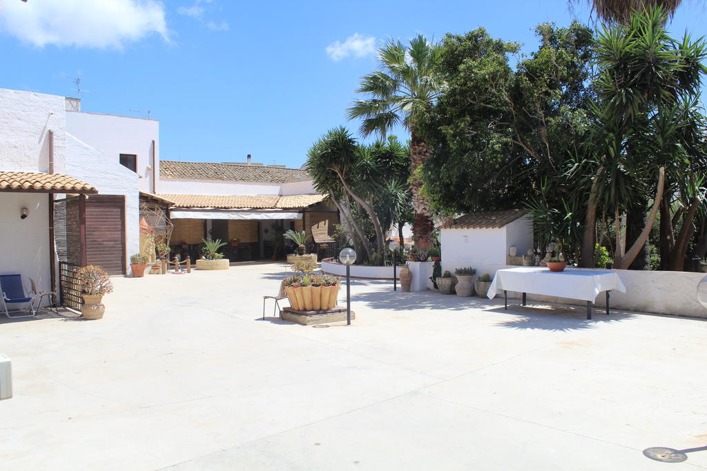 Casa Vacanze Margherita Locogrande Cameră foto